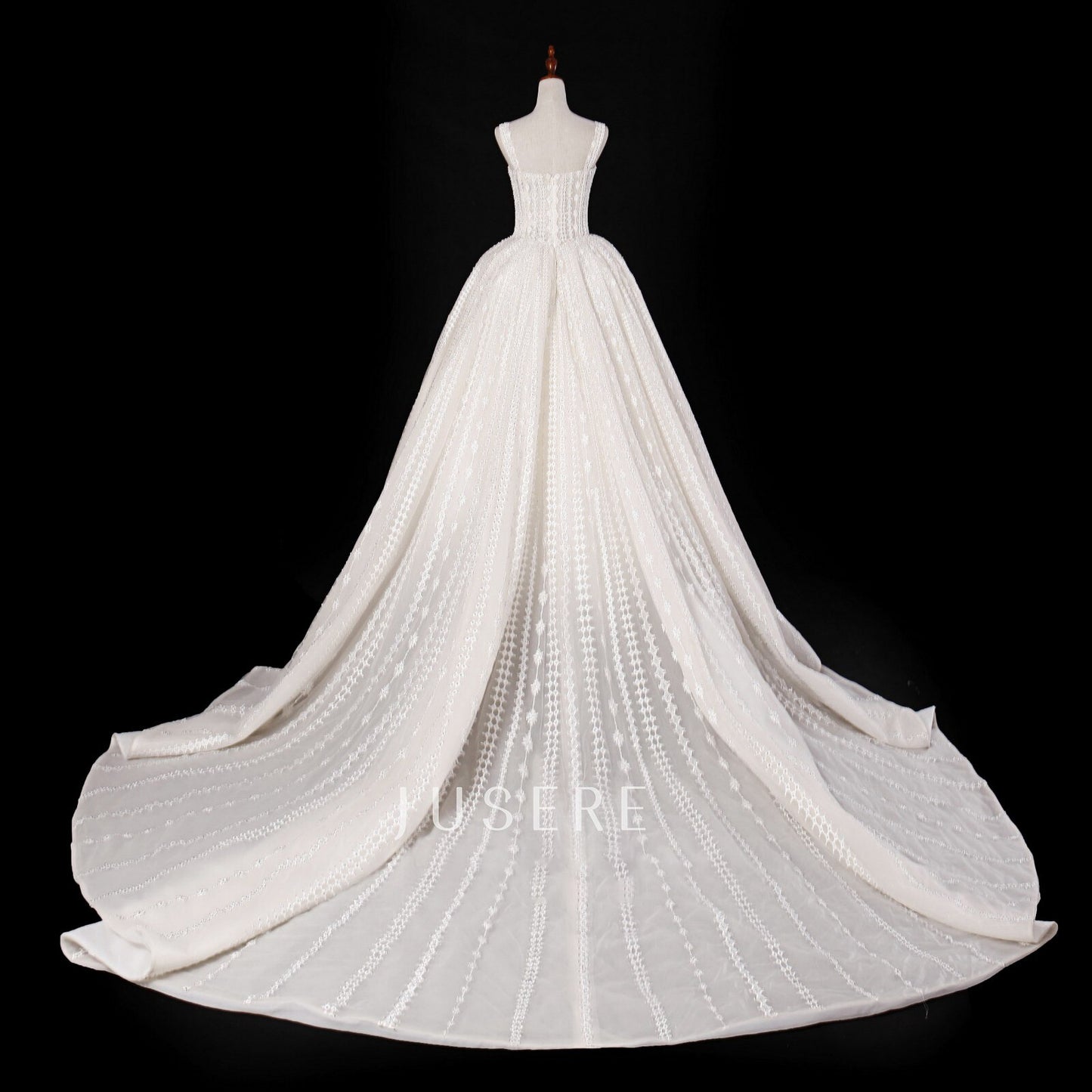 Genuine Luxury Cathedral Exquisite Dubai Wedding Dress